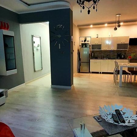 Apartamenty Sofija Deluxe Centrum ジェロナ・グラ エクステリア 写真