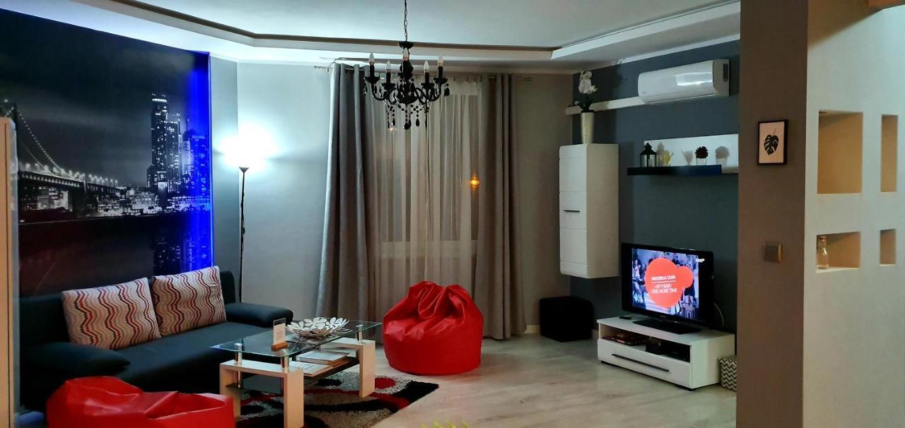 Apartamenty Sofija Deluxe Centrum ジェロナ・グラ エクステリア 写真