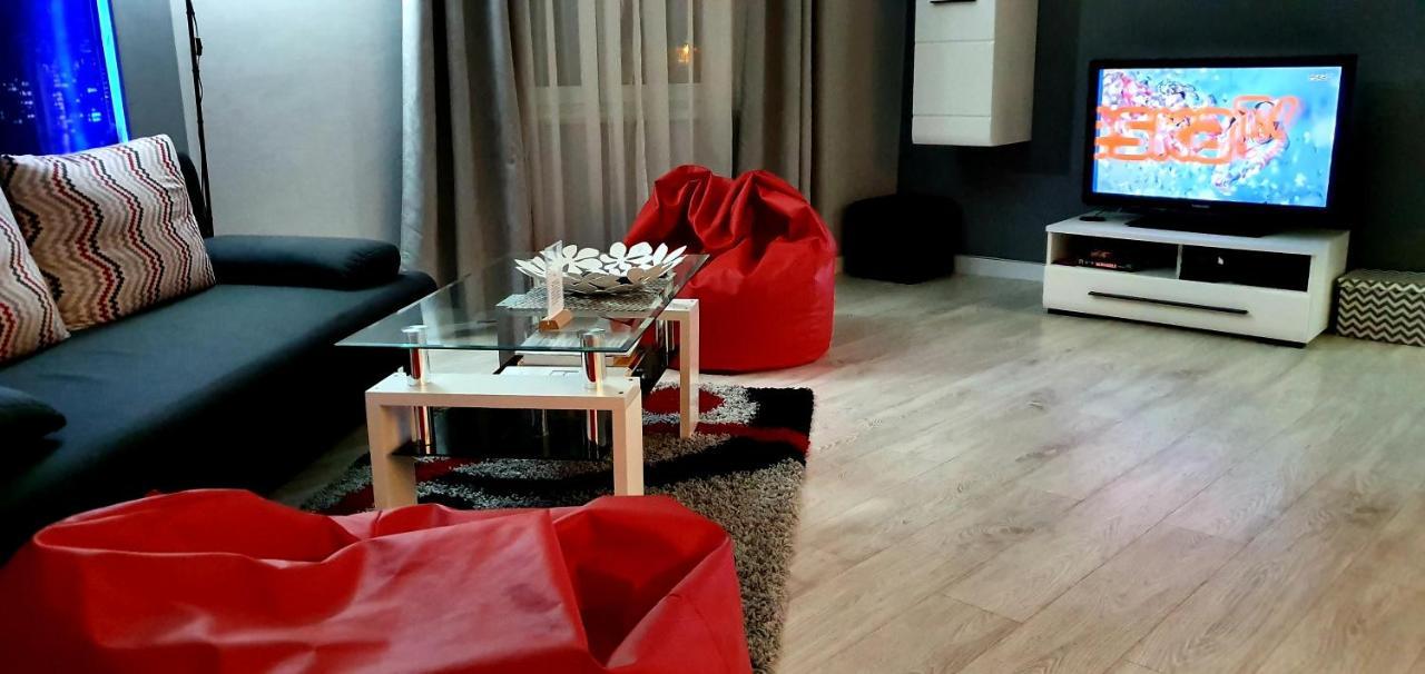 Apartamenty Sofija Deluxe Centrum ジェロナ・グラ エクステリア 写真