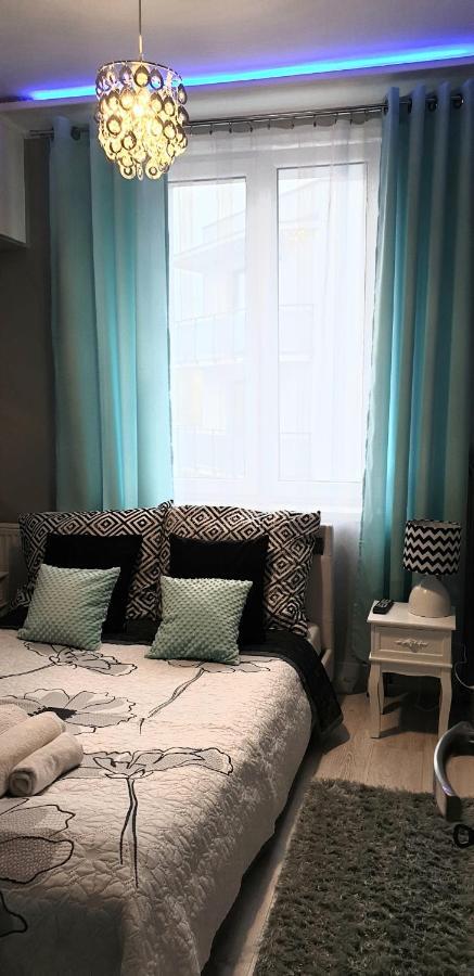 Apartamenty Sofija Deluxe Centrum ジェロナ・グラ エクステリア 写真