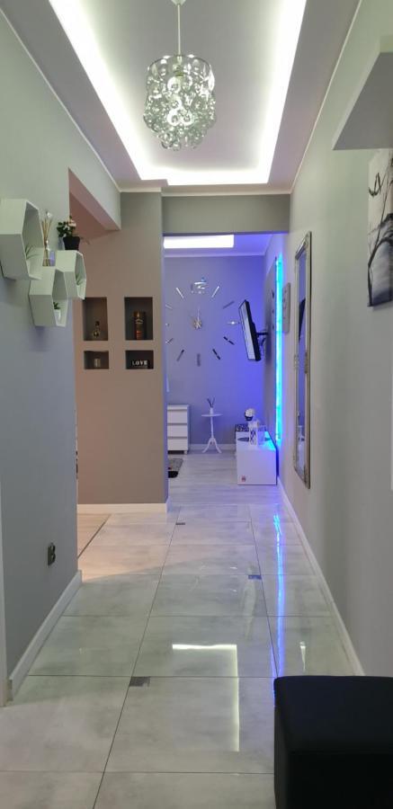 Apartamenty Sofija Deluxe Centrum ジェロナ・グラ エクステリア 写真
